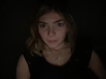 Rosemetal March 18, 2026 Chaturbate stream image