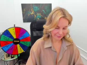 Vivianlirei stream photo from March 19, 2026