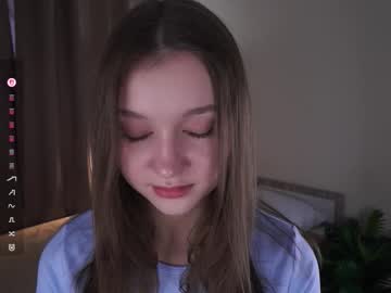 Gwennielove March 19, 2026 Chaturbate stream image