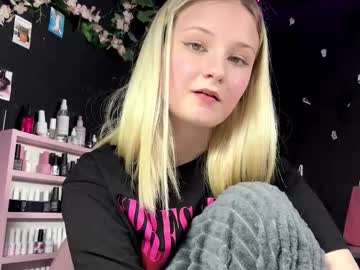 Francieeastburn March 19, 2026 Chaturbate stream image