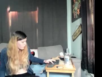 Roxihazeleyes March 19, 2026 Chaturbate stream image