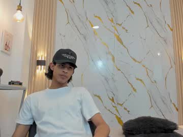 Zayn_Fox32 March 19, 2026 Chaturbate stream image