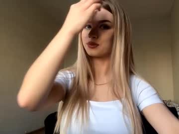 Crystarouillard March 20, 2026 Chaturbate stream image