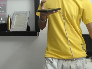 Andrescoll25 March 21, 2026 Chaturbate stream image