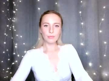 Loravine March 21, 2026 Chaturbate stream image