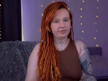 Thefullredmoon March 22, 2026 Chaturbate stream image