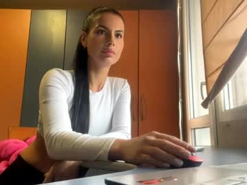 Queenkiss__ March 23, 2026 Chaturbate stream image