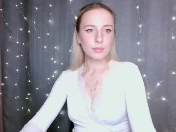 Loravine March 24, 2026 Chaturbate stream image