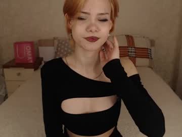 Foxylika March 24, 2026 Chaturbate stream image