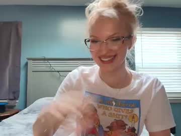 Petite_Cupcake March 24, 2026 Chaturbate stream image