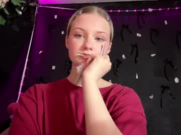 Francieeastburn March 24, 2026 Chaturbate stream image