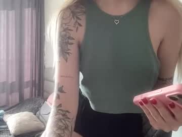 Meloodiesweet March 25, 2026 Chaturbate stream image