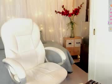 Blush_Bloom March 25, 2026 Chaturbate stream image