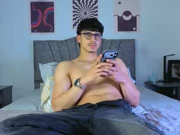 Latinguyxl March 26, 2026 Chaturbate stream image