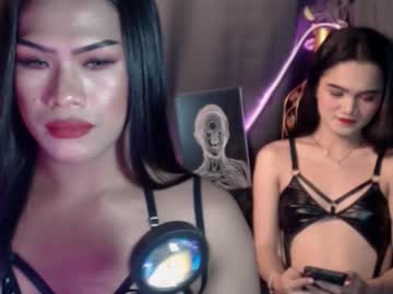 Ellahugecumxx March 26, 2026 Chaturbate stream image