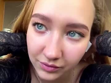 Madalyneaks March 27, 2026 Chaturbate stream image