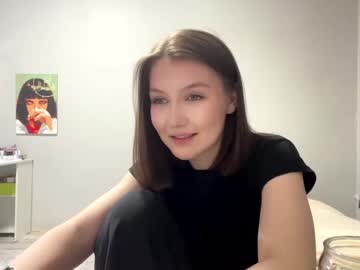 Madlynarms March 27, 2026 Chaturbate stream image