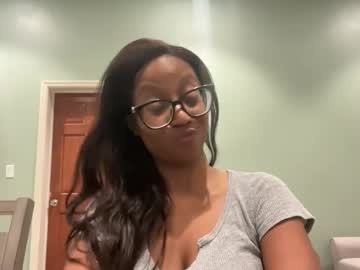 Lunchboxgirl March 28, 2026 Chaturbate stream image