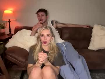 Luv_Birds March 28, 2026 Chaturbate stream image