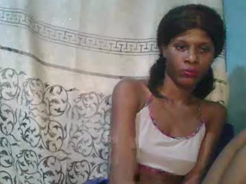 Luckymadequeen March 29, 2026 Chaturbate stream image