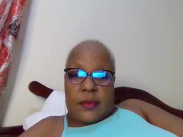Weaverbird25 March 29, 2026 Chaturbate stream image