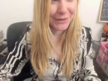 Gloss___ March 29, 2026 Chaturbate stream image