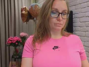Dom_Mummy March 29, 2026 Chaturbate stream image