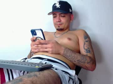 Owenstonne April 01, 2026 Chaturbate stream image