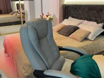 Wow_Maya April 01, 2026 Chaturbate stream image