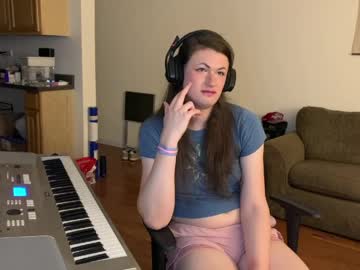 Amazon_Astrid April 01, 2026 Chaturbate stream image