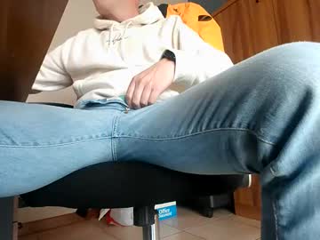 Swimbtm April 01, 2026 Chaturbate stream image