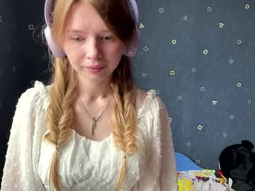 Carlettanickas April 01, 2026 Chaturbate stream image