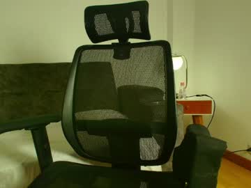 Kendy_Lians April 01, 2026 Chaturbate stream image