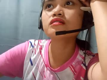Clementineperniciaro April 01, 2026 Chaturbate stream image