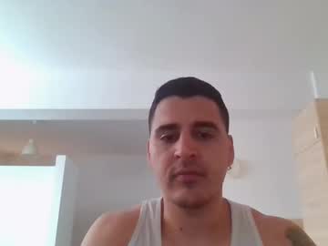 Joyzfedward April 01, 2026 Chaturbate stream image