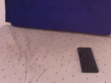 Enyer_Twin1 April 01, 2026 Chaturbate stream image