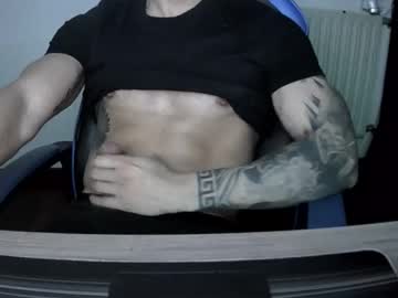 Alejoduarte16 April 01, 2026 Chaturbate stream image