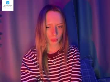 Dellacampbell April 01, 2026 Chaturbate stream image
