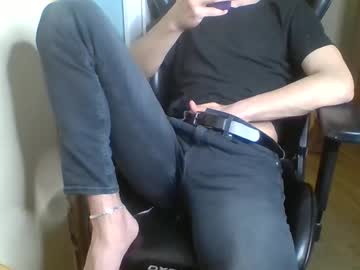 Gloriouslust April 01, 2026 Chaturbate stream image