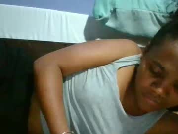Leonnida April 01, 2026 Chaturbate stream image