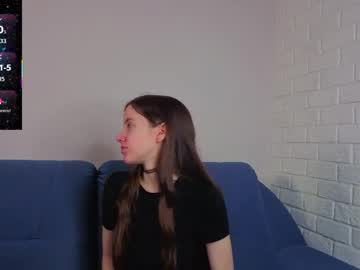 Cwendenmon April 01, 2026 Chaturbate stream image