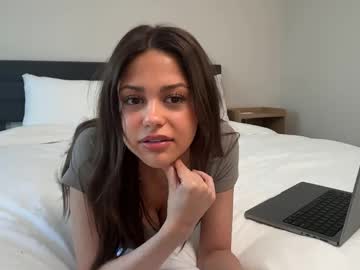 Thesummerwoods April 01, 2026 Chaturbate stream image