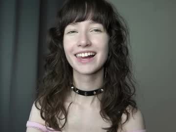 Indiramcclamroch April 01, 2026 Chaturbate stream image