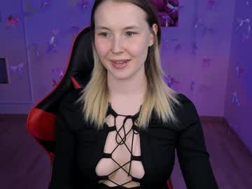 Your_Ella April 01, 2026 Chaturbate stream image