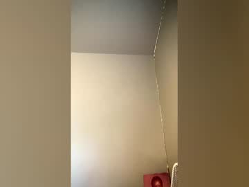 Kjeezy123 April 01, 2026 Chaturbate stream image