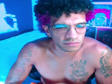 Dostoyrodia_34 April 02, 2026 Chaturbate stream image