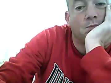 Pets76 April 02, 2026 Chaturbate stream image