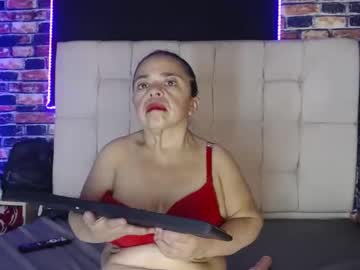 Mialuna303av April 02, 2026 Chaturbate stream image