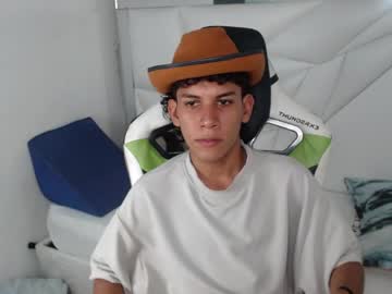 Taylorr_Junior_ April 02, 2026 Chaturbate stream image