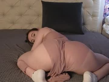 Freyabyrne April 02, 2026 Chaturbate stream image
